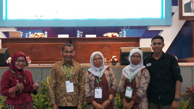 PENDIDIKAN BIOLOGI UNKHAIR MENJADI Co-Host SEMINAR INTERNATIONAL DI UM MALANG